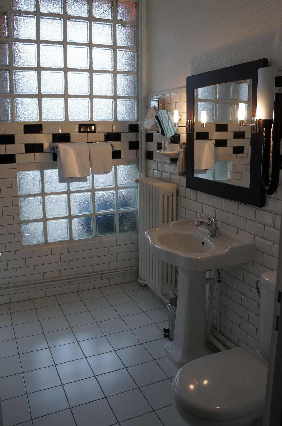 Отель Ibis Styles Le Havre Centre Экстерьер фото